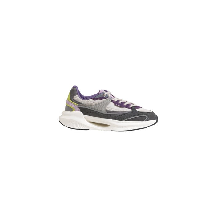 Fuga sneakers